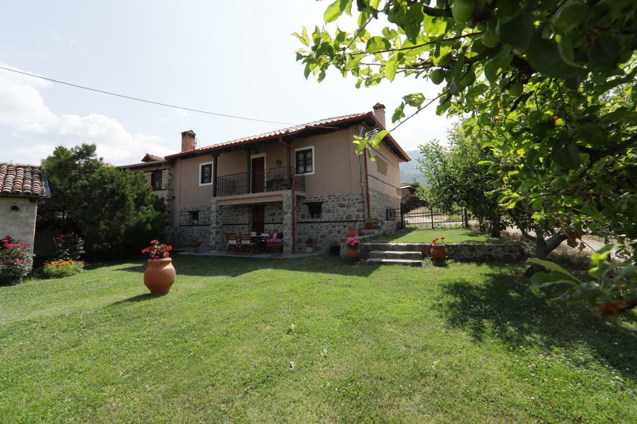 منزل الضيف Dora'S House At Agios Germanos Prespes المظهر الخارجي الصورة