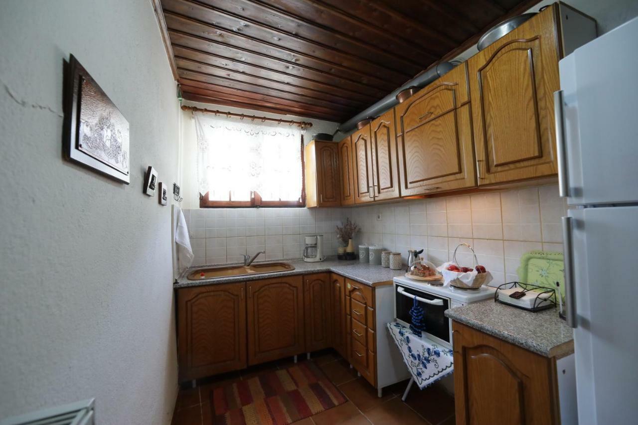 منزل الضيف Dora'S House At Agios Germanos Prespes المظهر الخارجي الصورة